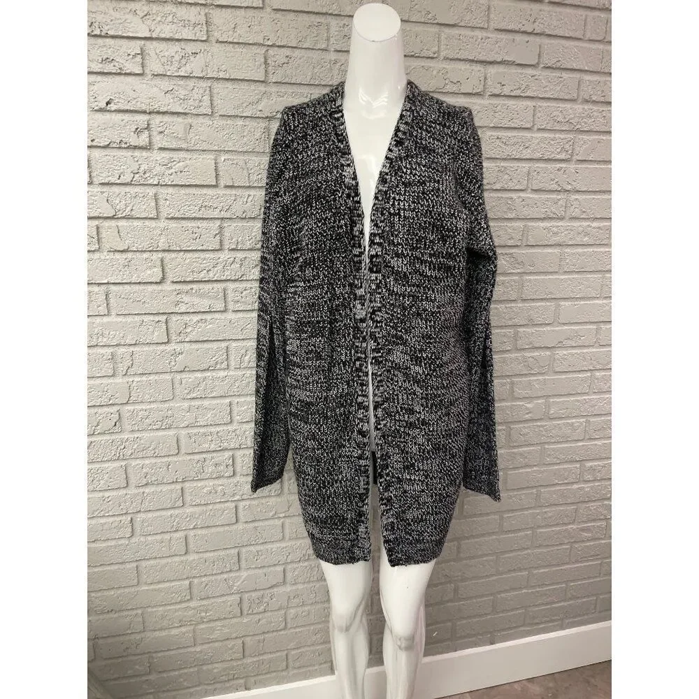 Poof Apparel Women Black/ White Open Front Criss-Cross Back Cardigan Size L